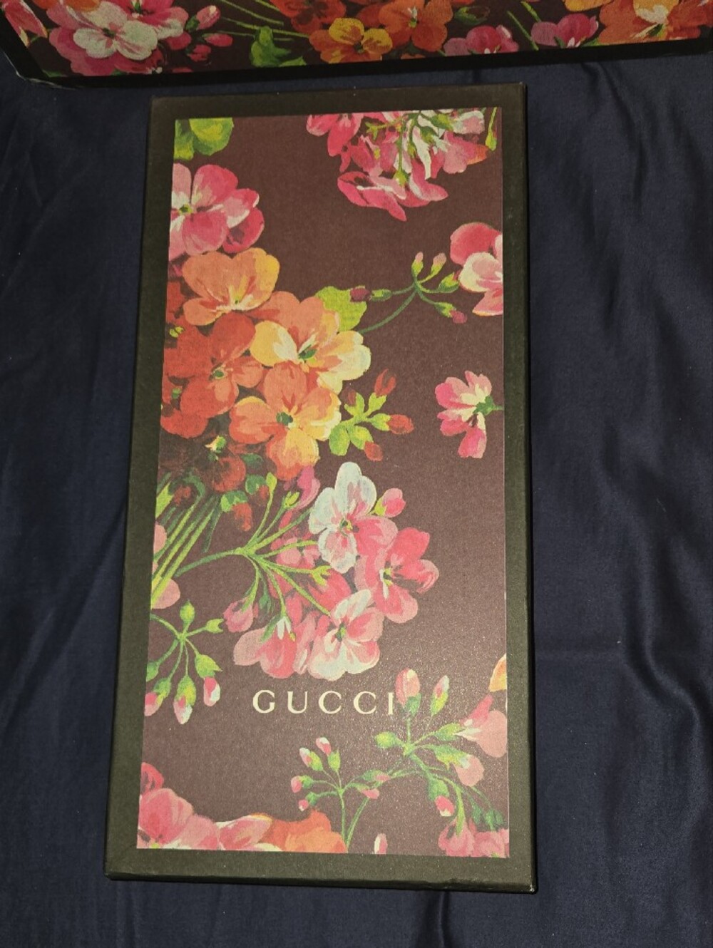 Luxury Designer Packaging Set - Gucci & Louis Vuitton Dust Bag and Shoe Boxes - Picture 3 of 15